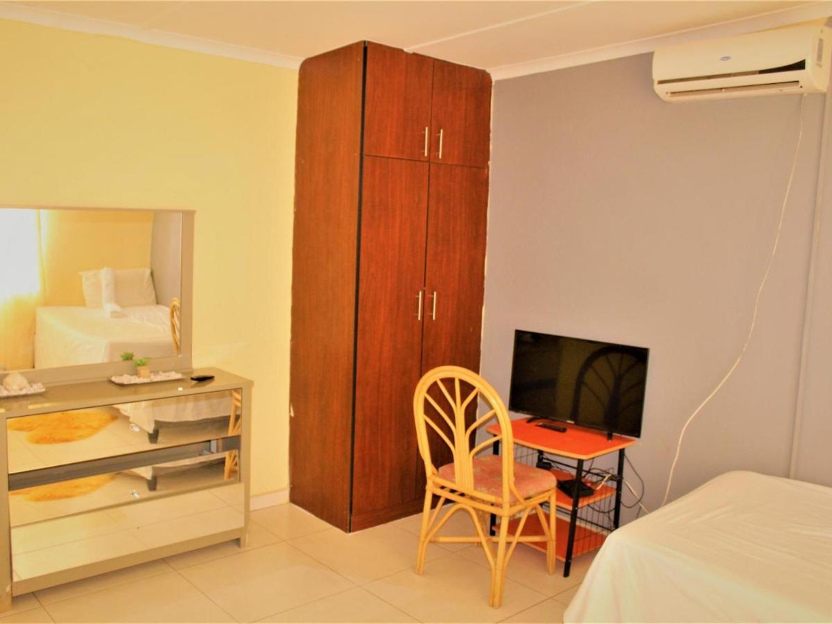 P Wake Guesthouse オプウォ 部屋 写真